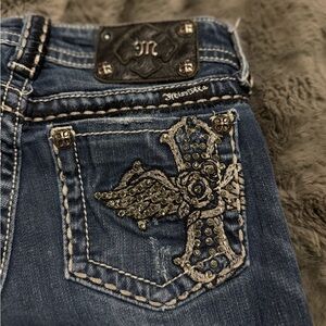 ❗️SOLD❗️
Miss Me Blue Embroidered Pocket Bootcut Jeans